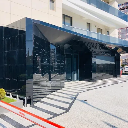 Lakeside Building Stefan Mamaia