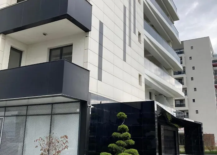 Lakeside Building Stefan Apartment *